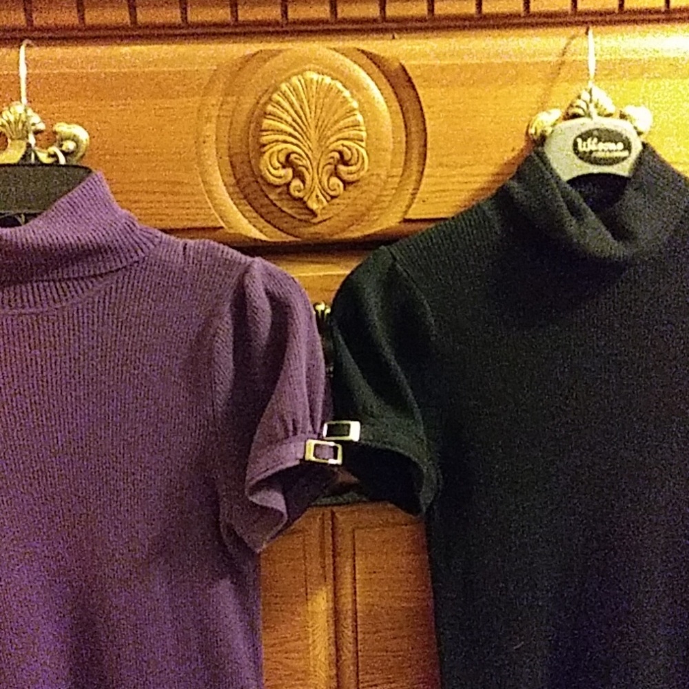 Sweaters - Picture 2 of 2